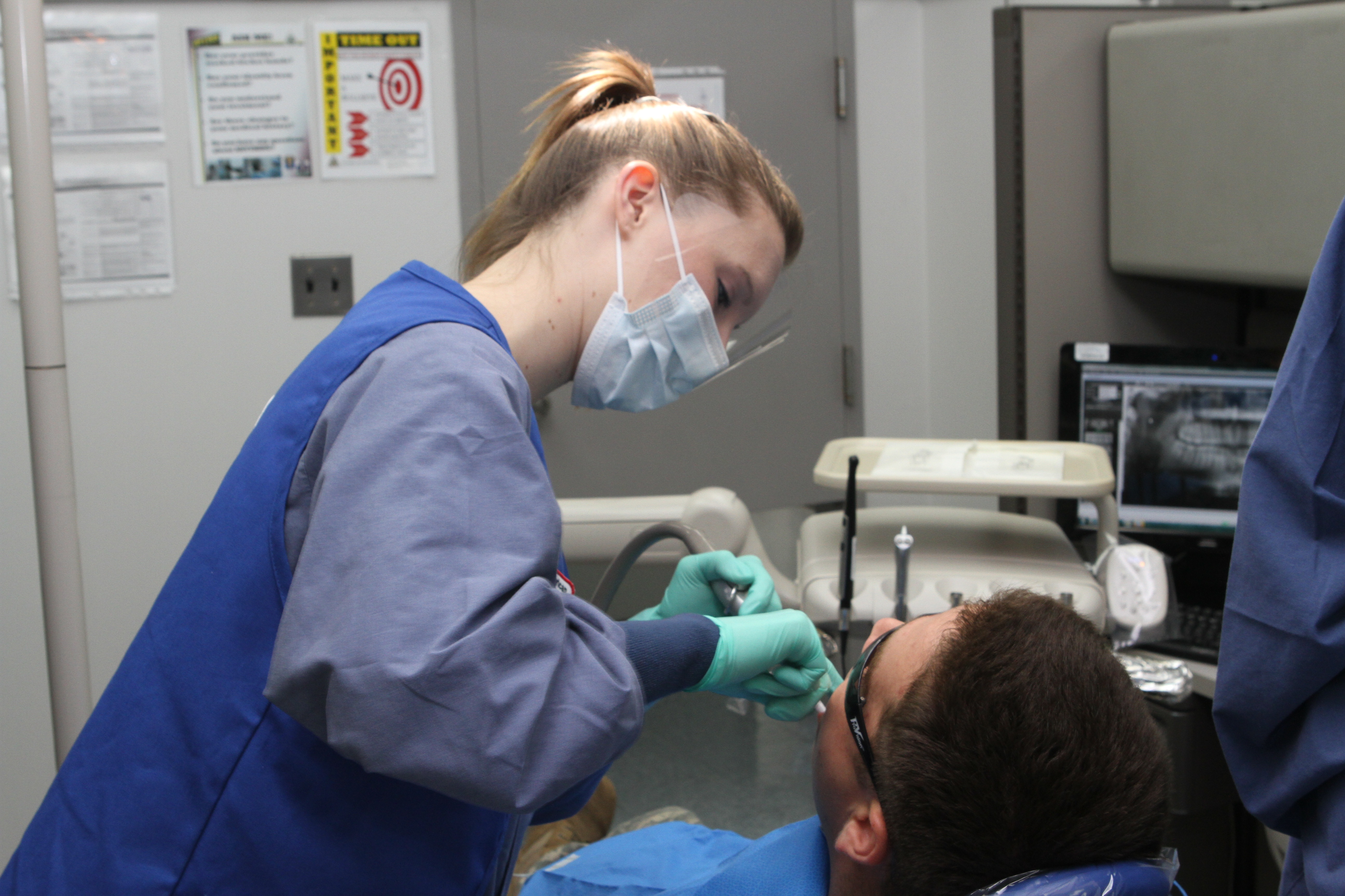 dental assistant interview questions and answers dental assistant dental assistant interview answers