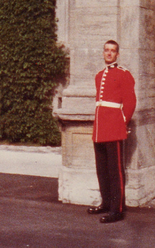 Guardsman Mike G, Canadian Grenadier Guards - Ottawa 1985