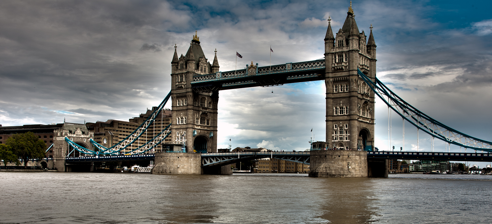 TOWER BRIDGE HDR by No More of this... Mooved to 500px.com :) / CC BY-NC-ND 2.0 TOWER BRIDGE HDR