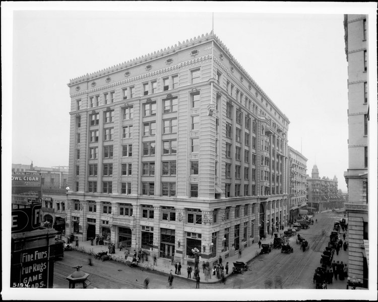 External view of the Herman W. Hellman building on Spring Street and 4th Street, Los Angeles, 1908 (CHS-5194)