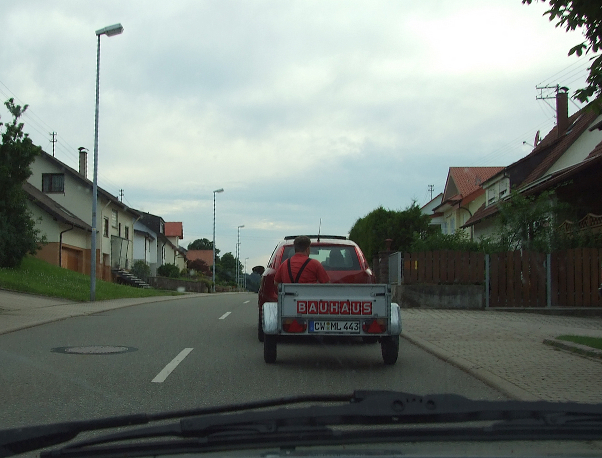 Rent-a-handyman by flickrolf / CC BY-NC-SA 2.0 Rent-a-handyman