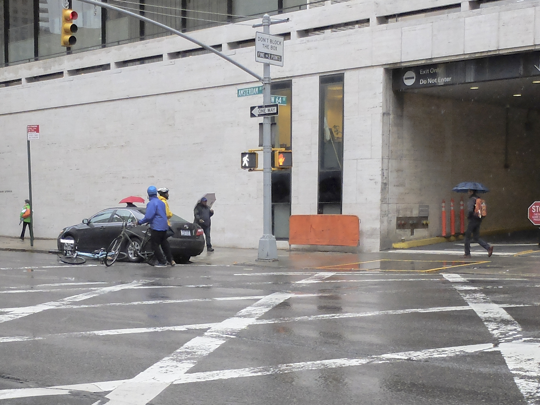 Altercation by wwward0 / CC BY 2.0 Altercation