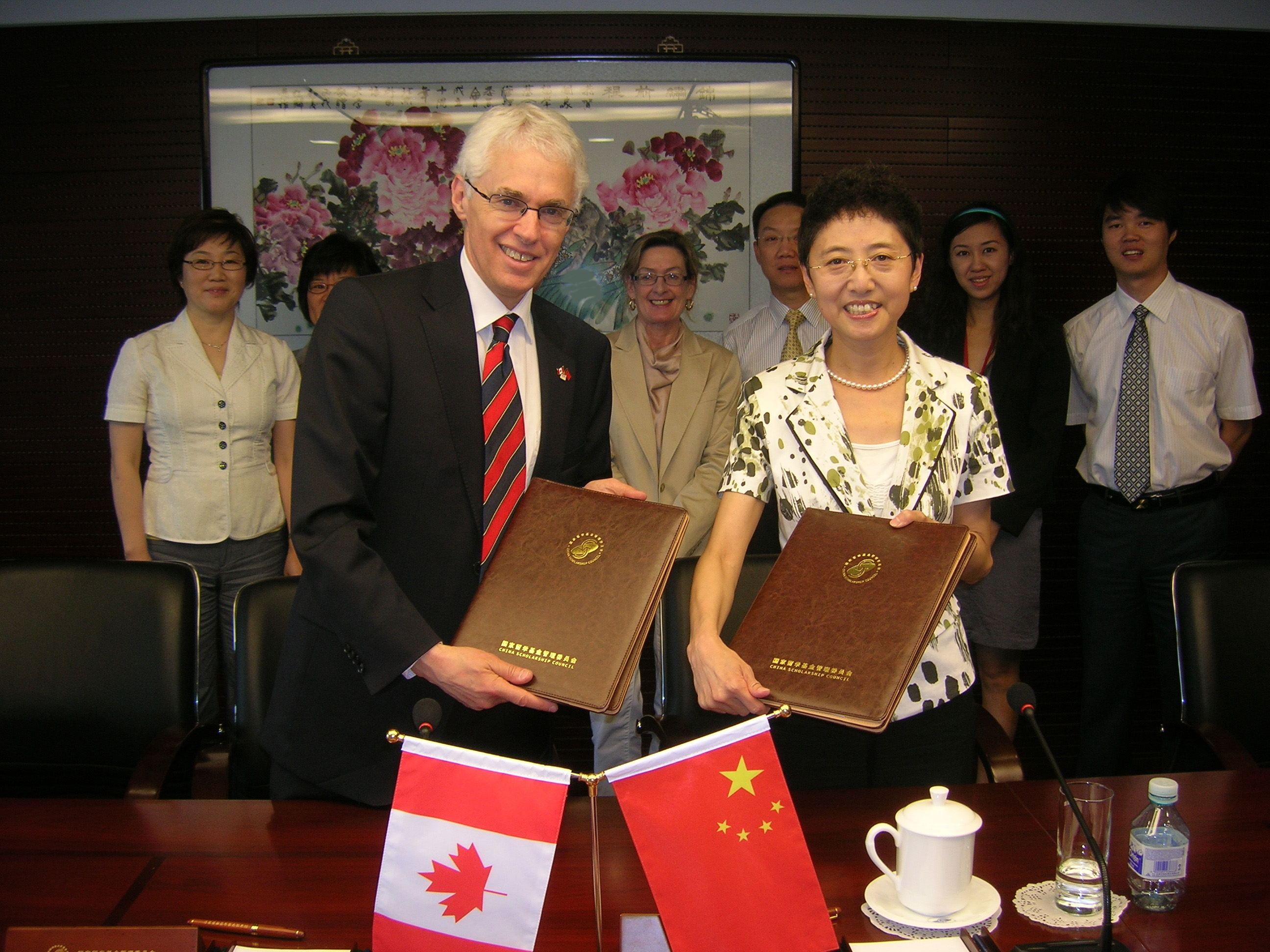 MOU signing by SFU - University Communications / CC BY 2.0 MOU signing