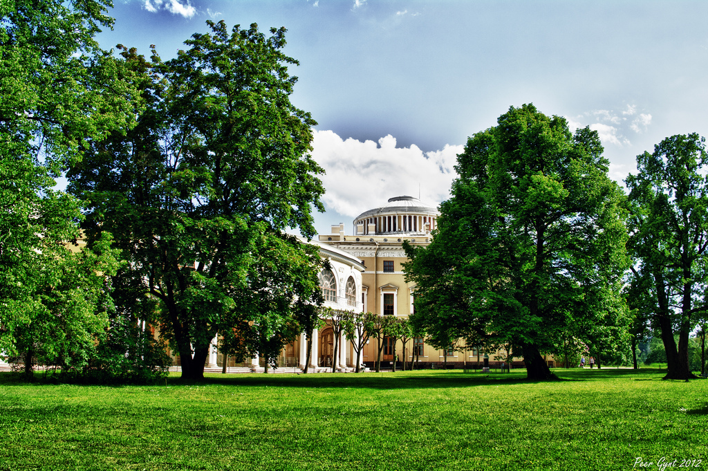 Pavlovsk Palace. Павловский Дворец. By Peer.Gynt / CC BY-NC-SA 2.0 Pavlovsk Palace. Павловский Дворец.
