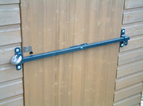bar locks for sheds - security guards companies