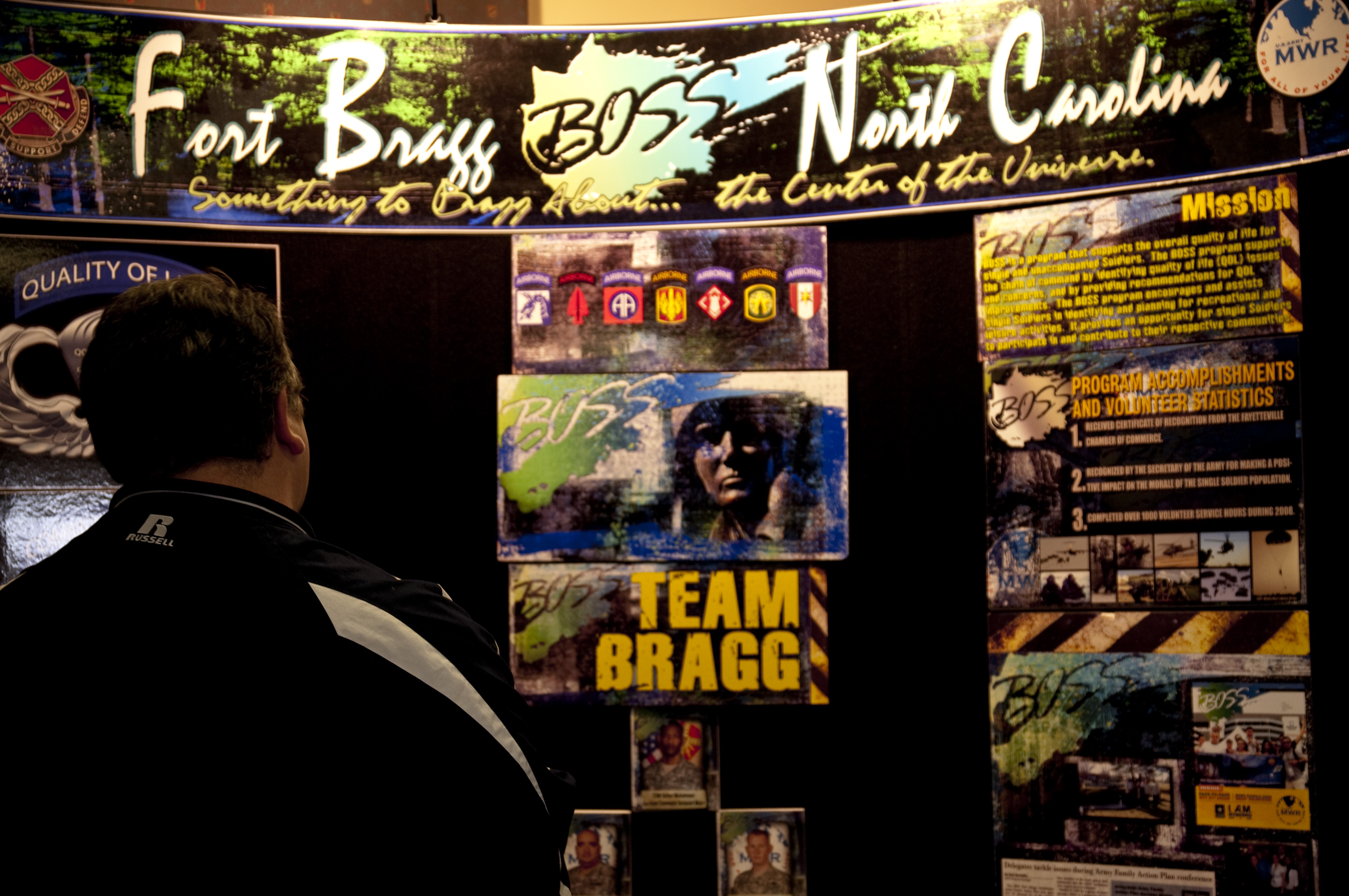 Fort Bragg Single Soldiers program offers many benefits - FMWRC - US Army - 100910 by familymwr / CC BY 2.0 Fort Bragg Single Soldiers program offers many benefits - FMWRC - US Army - 100910