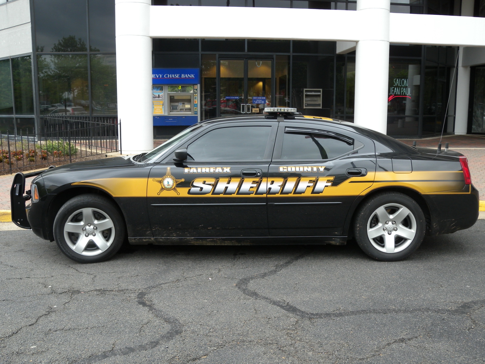 Fairfax County Sheriff’s Office by cliff1066™ / CC BY 2.0 Fairfax County Sheriff’s Office