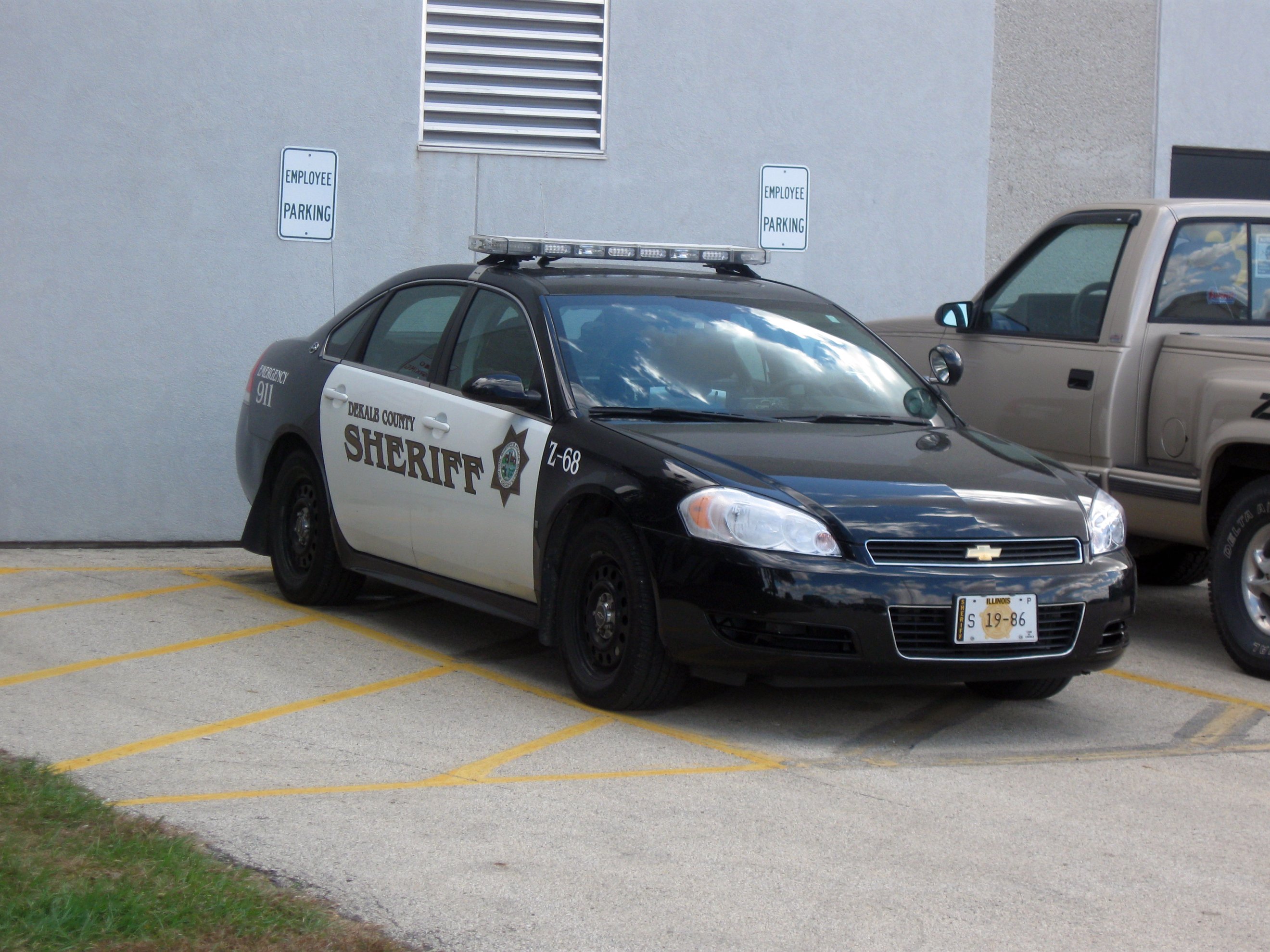 IL - Dekalb County Sheriff Department by Inventorchris / CC BY-NC 2.0 IL - Dekalb County Sheriff Department