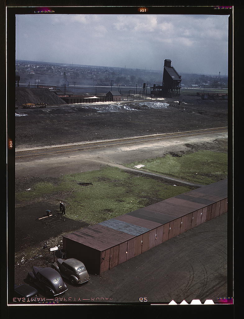 C & NW RR, railroad workers cultivating a little Victory garden at Proviso yard, Chicago, Ill.  (LOC)