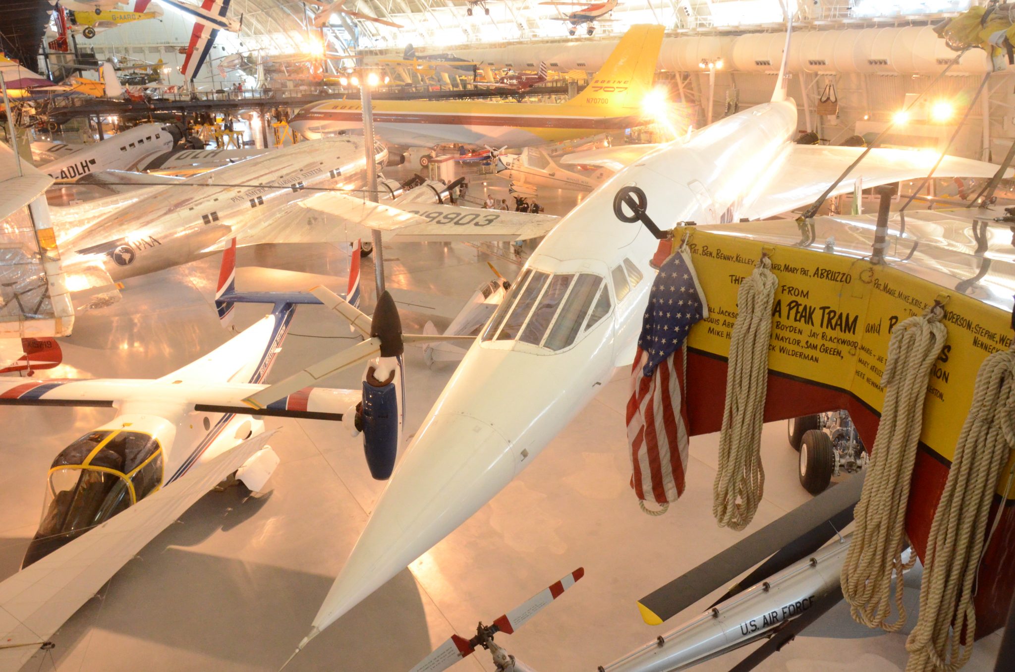 Steven F. Udvar-Hazy Center: Air France Concorde, with Bell XV-15 TRRA Tilt Rotor test plane in foreground