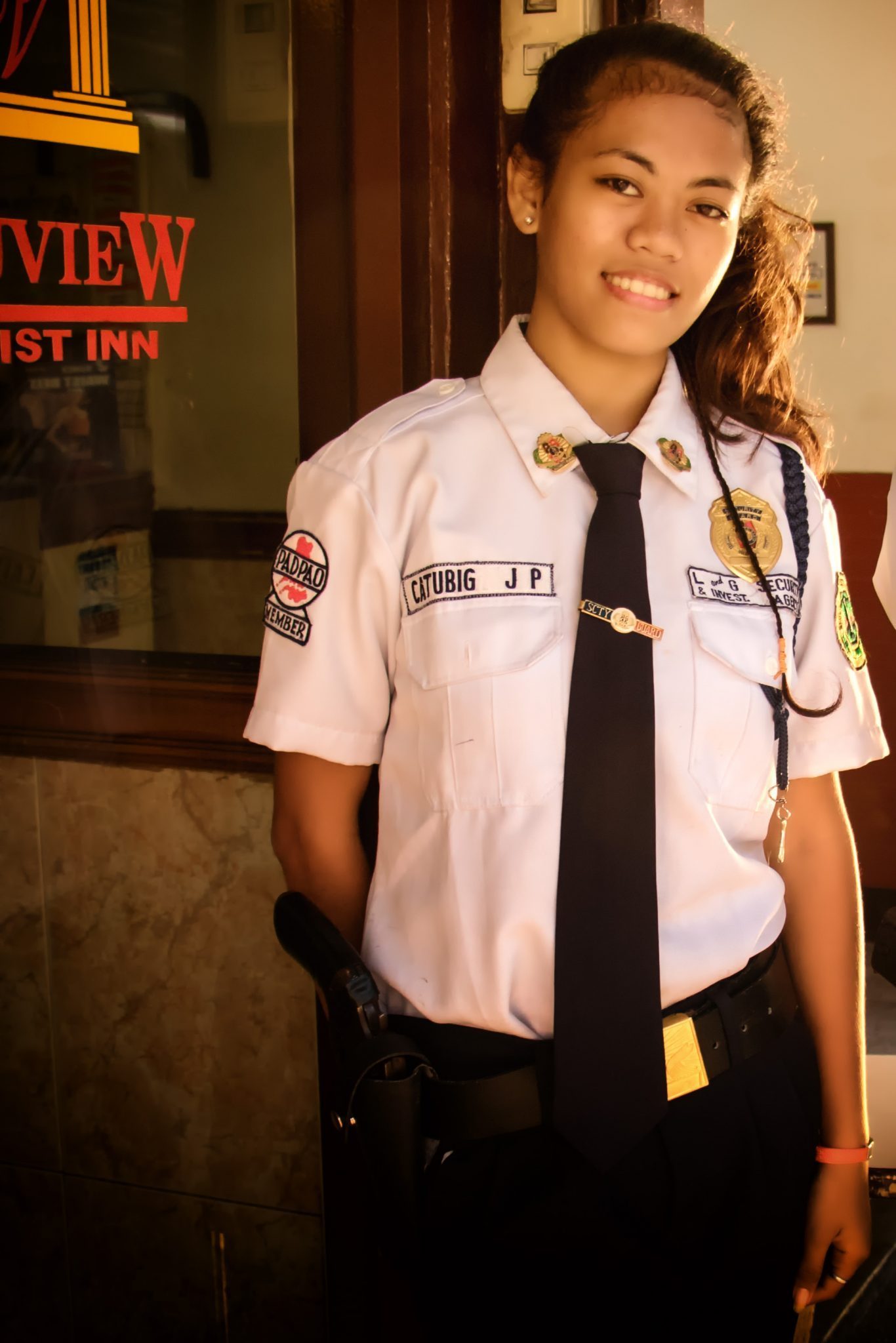 Pretty Hotel Guard by Exciting Cebu -- Rusty Ferguson / CC BY-ND 2.0 Pretty Hotel Guard